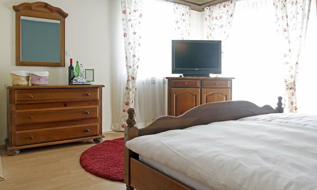 Dom Faletici - SJJ Habitación foto