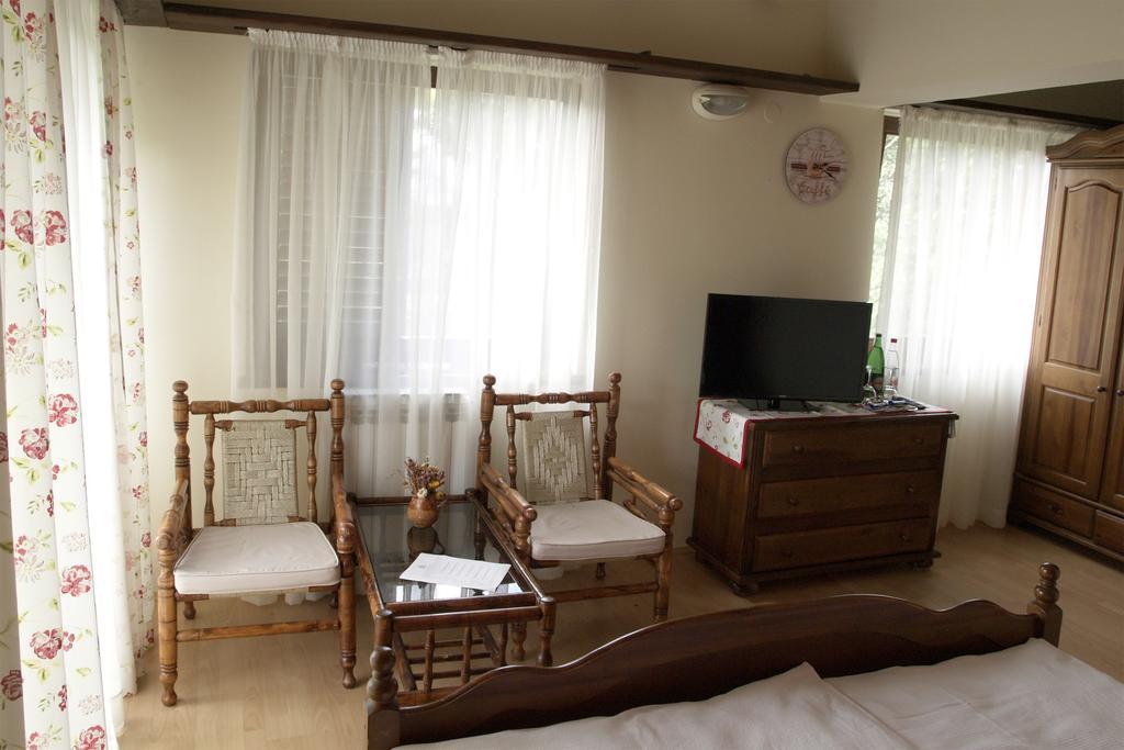 Dom Faletici - SJJ Habitación foto